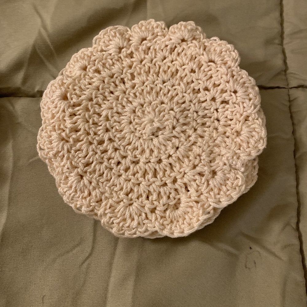 Set of 4 New Cream Handmade Crocheted Coasters. New - 100% cotton
